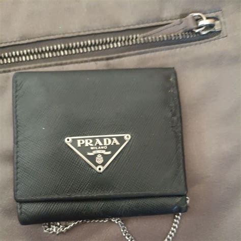 prada มือสอง